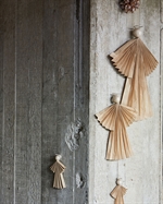 House Doctor Angels ornament natural 24 cm på væg - Fransenhome